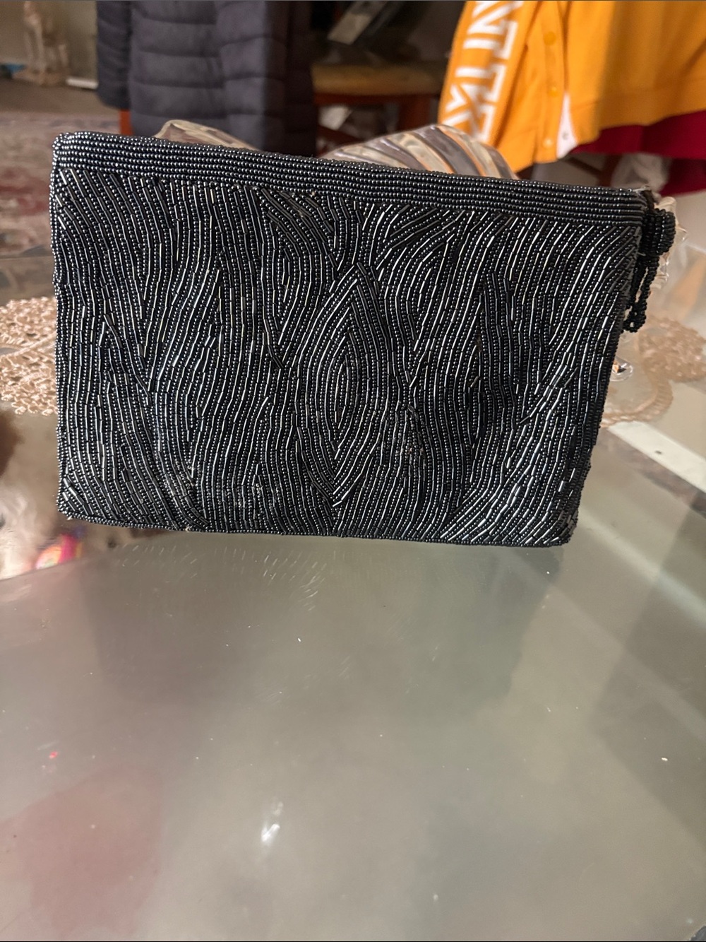 Handmade small-bead bag